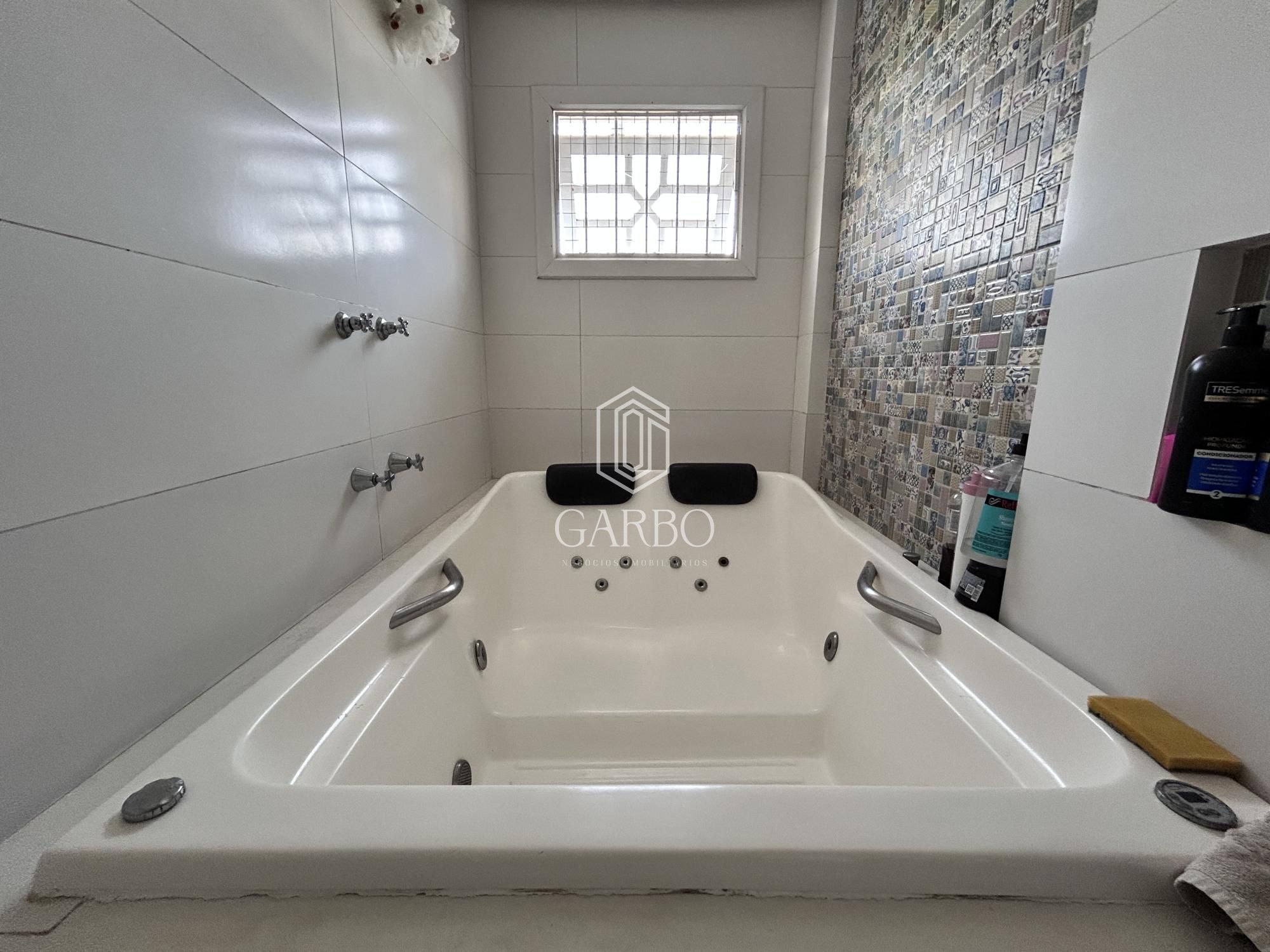 Casa, 3 quartos, 270 m² - Foto 16