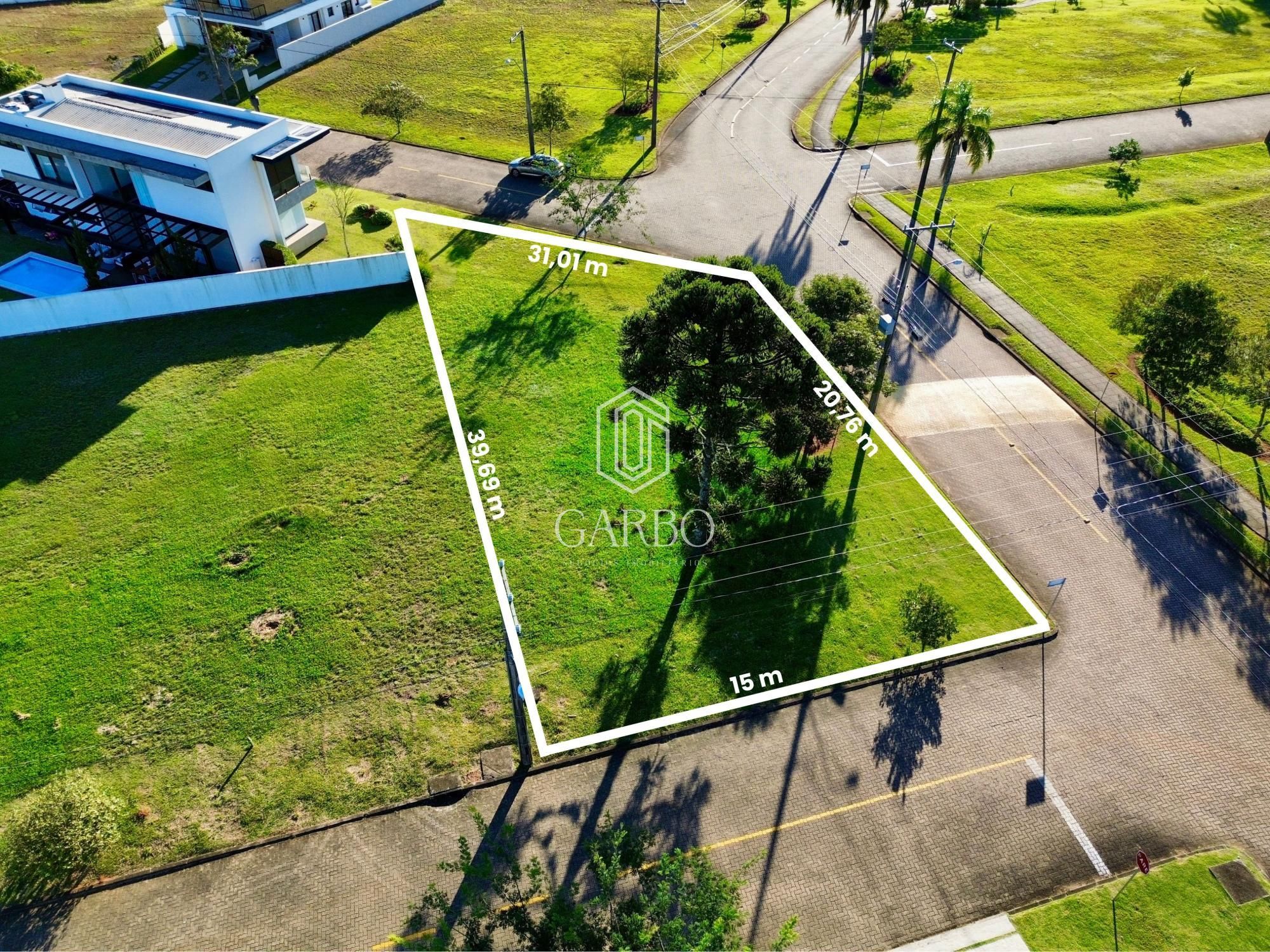 TERRENO COM ESQUINA TRIPA À VENDA NO SERRA AZUL