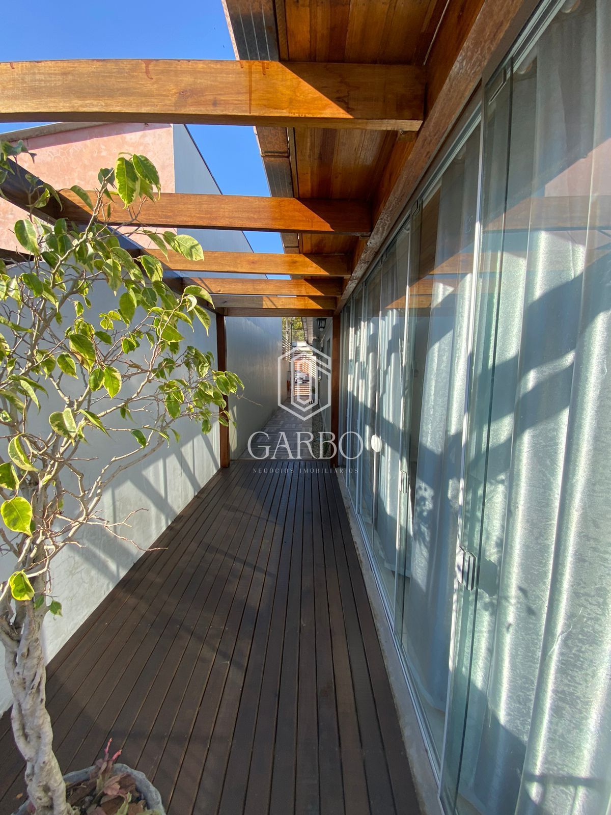 Casa à venda com 3 quartos, 124m² - Foto 11