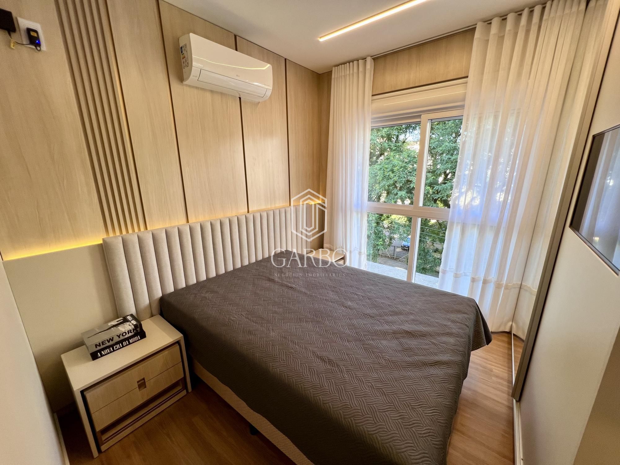 Apartamento à venda com 2 quartos, 100m² - Foto 4