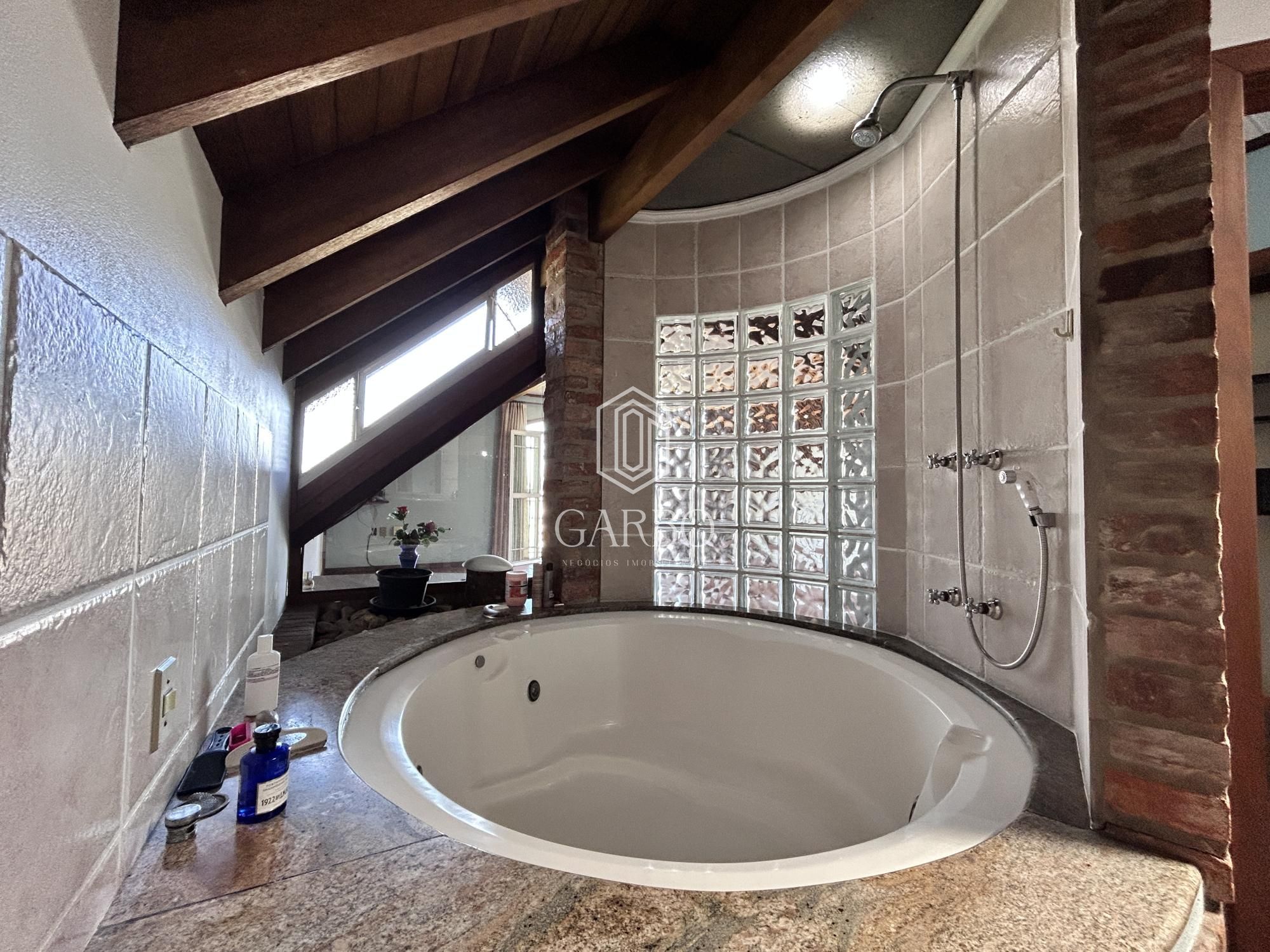 Casa, 3 quartos, 247 m² - Foto 10