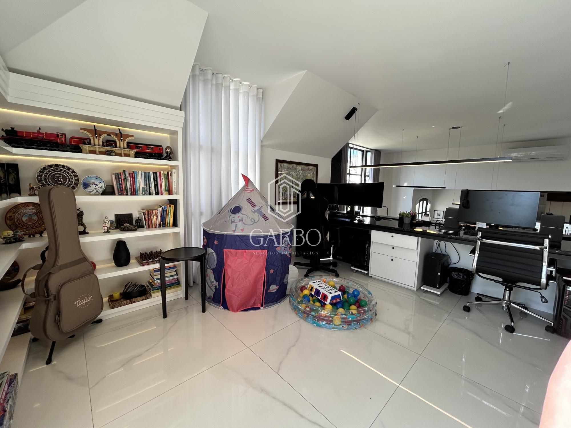 Casa, 3 quartos, 237 m² - Foto 12