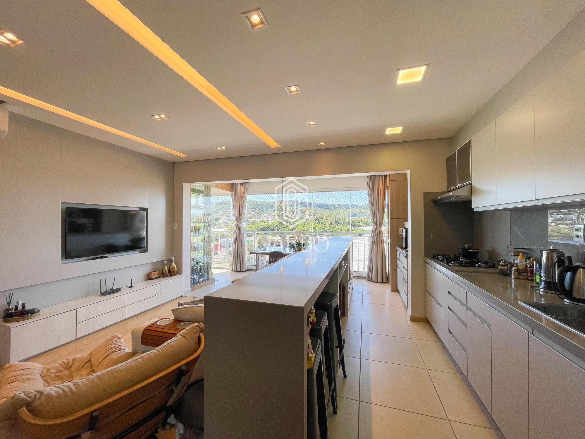 Apartamento à venda com 3 quartos, 241m² - Foto 11