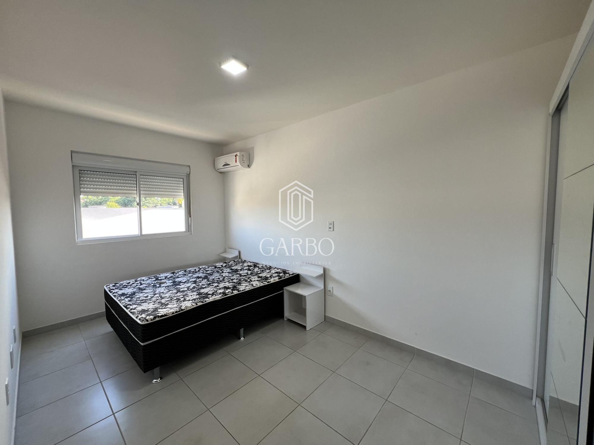 Apartamento à venda com 2 quartos, 62m² - Foto 4