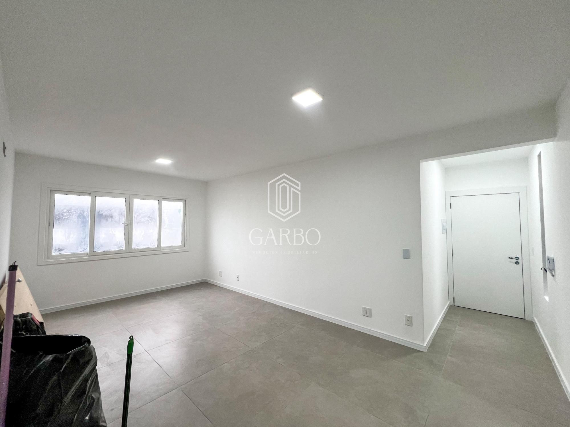 Apartamento à venda com 2 quartos, 79m² - Foto 1