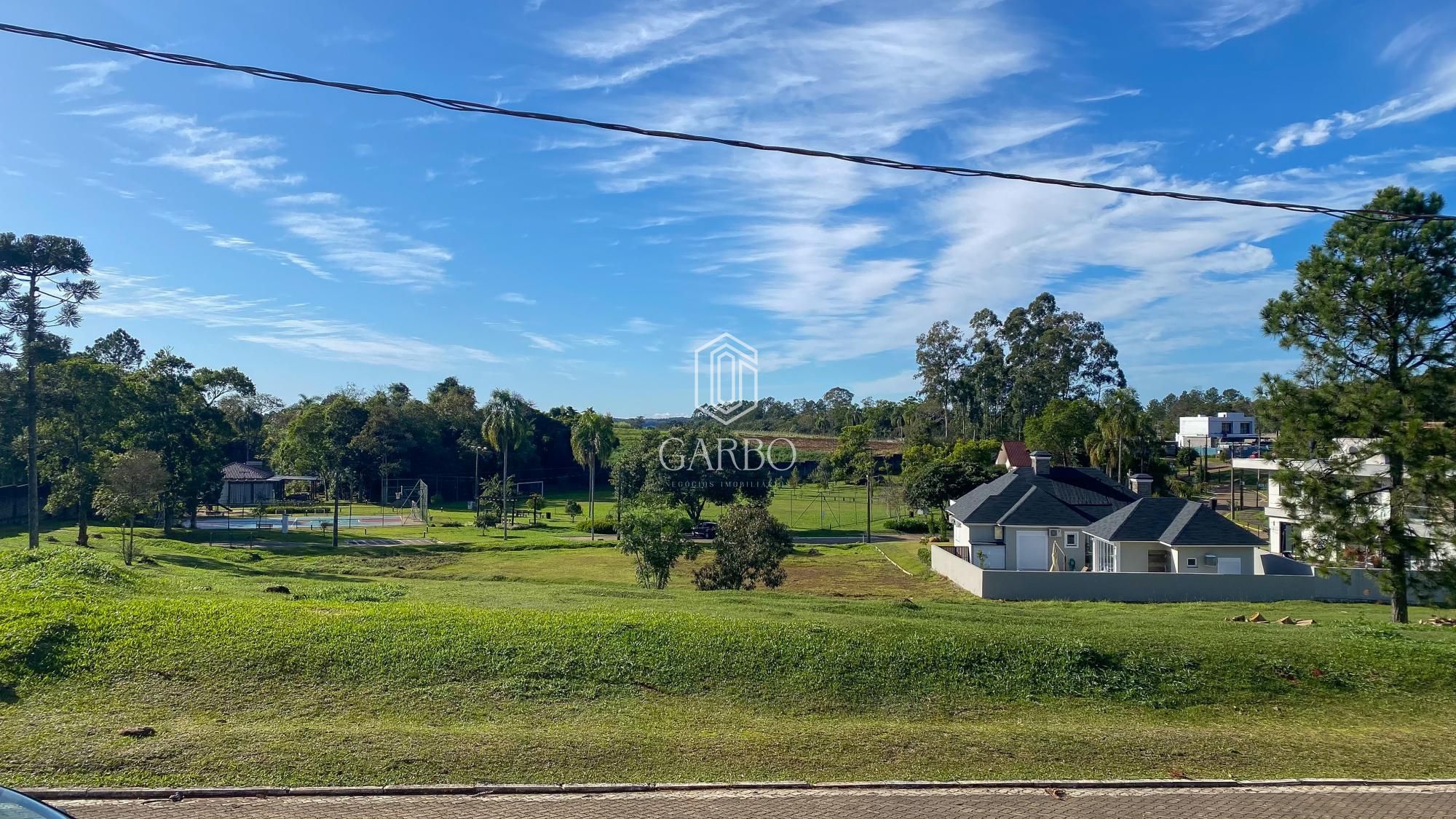 Terreno à venda, 757m² - Foto 1