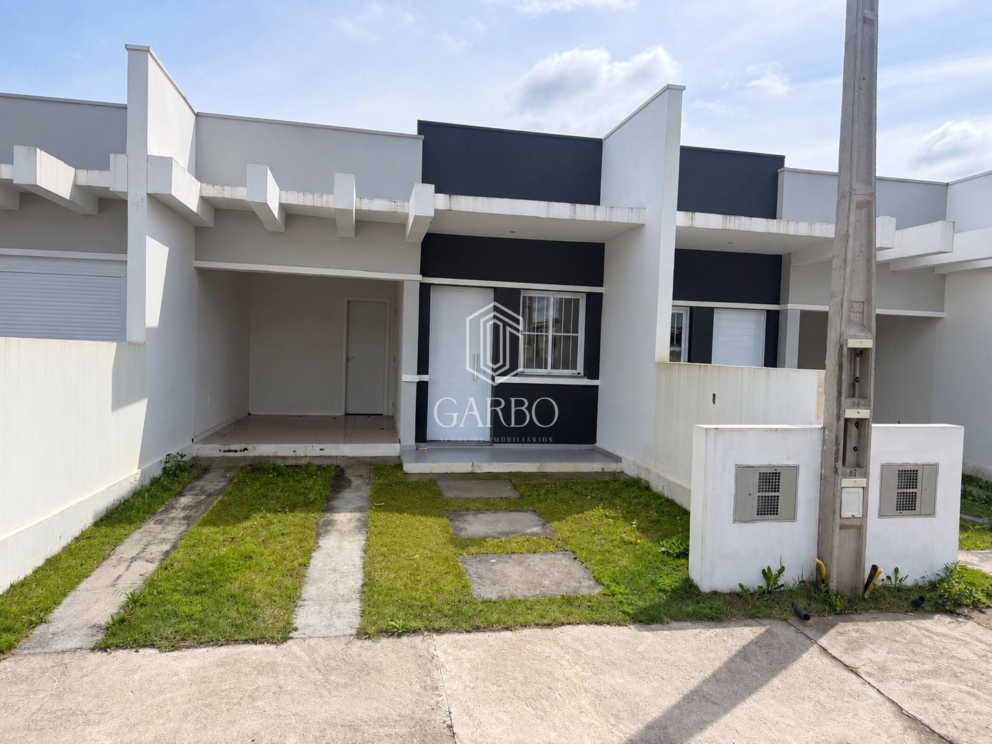 Casa, 2 quartos, 53 m² - Foto 1