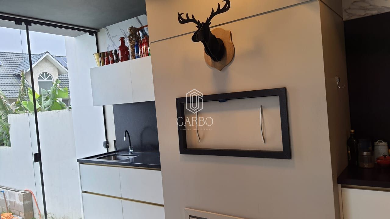Casa à venda com 3 quartos, 227m² - Foto 6