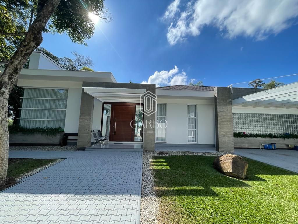 Casa à venda com 4 quartos, 393m² - Foto 2