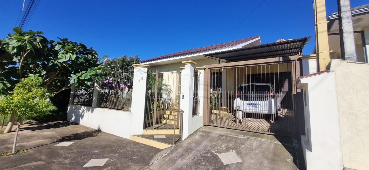 Casa à venda com 3 quartos, 117m² - Foto 2