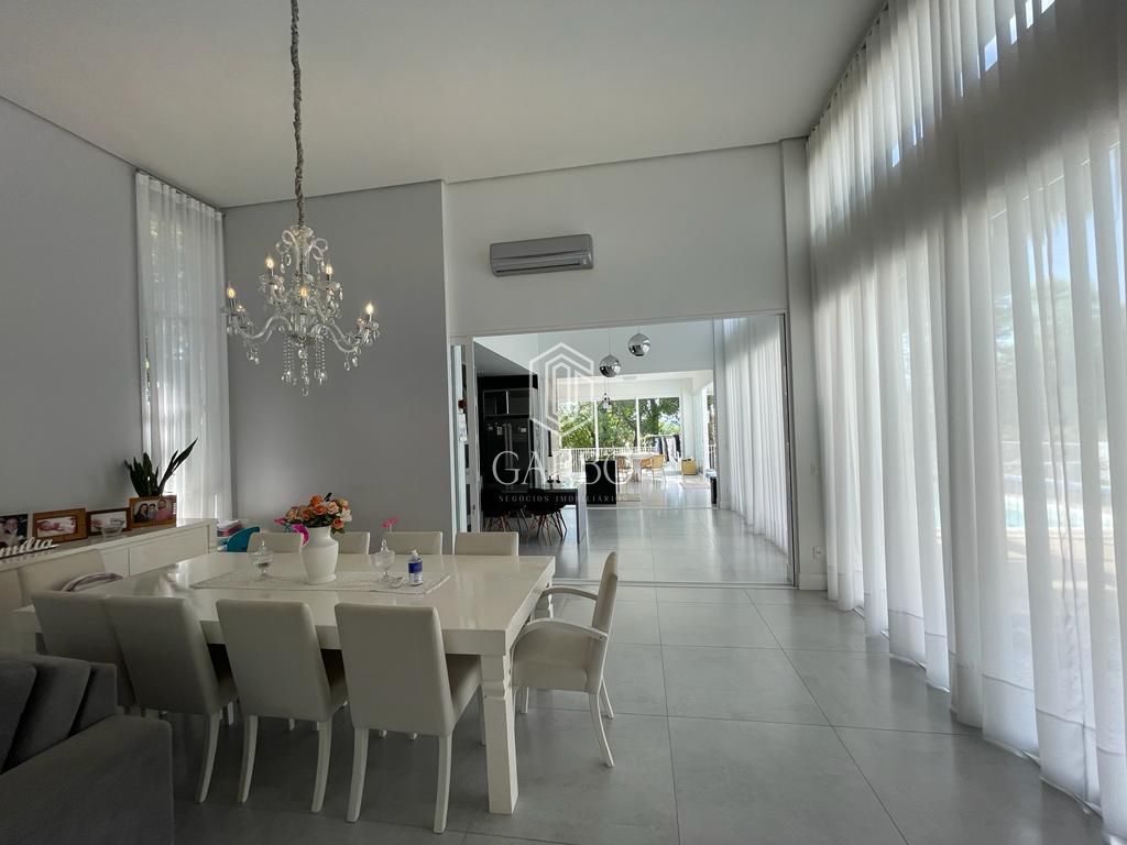 Casa à venda com 4 quartos, 393m² - Foto 5