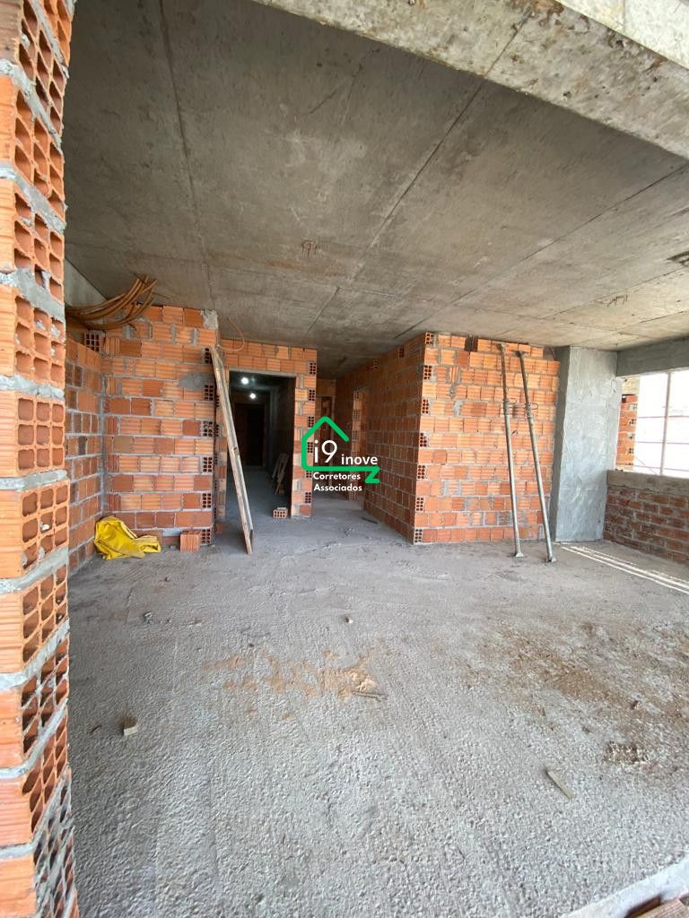 Apartamento à venda com 3 quartos, 139m² - Foto 19