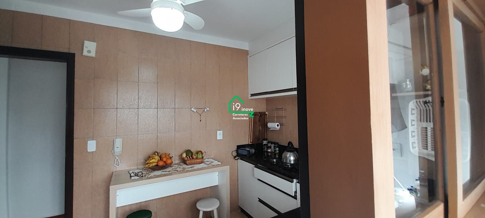 Apartamento à venda com 3 quartos, 147m² - Foto 3