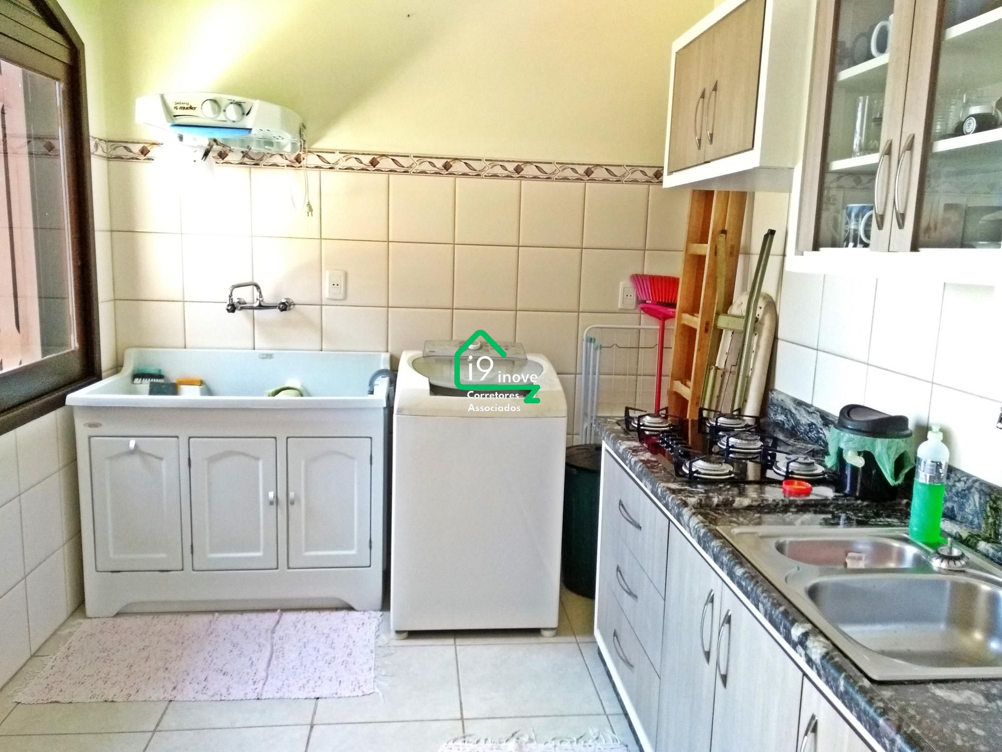 Casa à venda com 4 quartos, 300m² - Foto 12