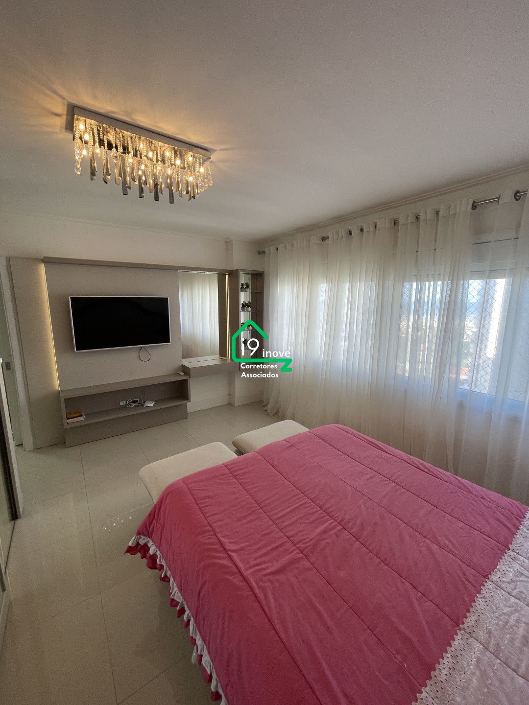 Apartamento à venda com 4 quartos, 249m² - Foto 14