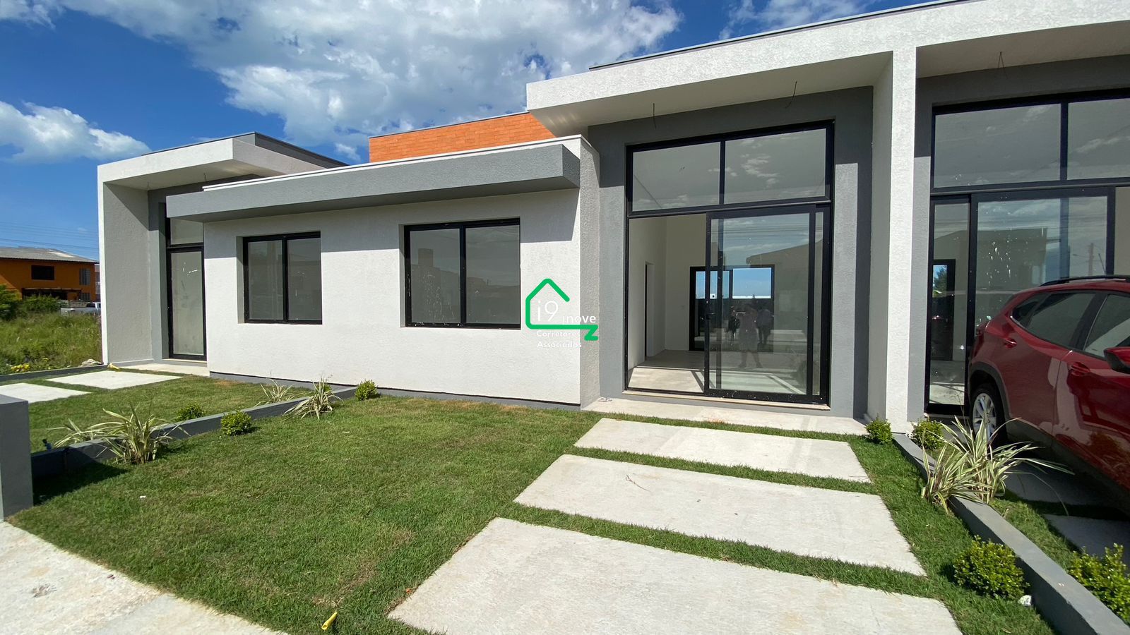 Casa à venda com 2 quartos, 61m² - Foto 4