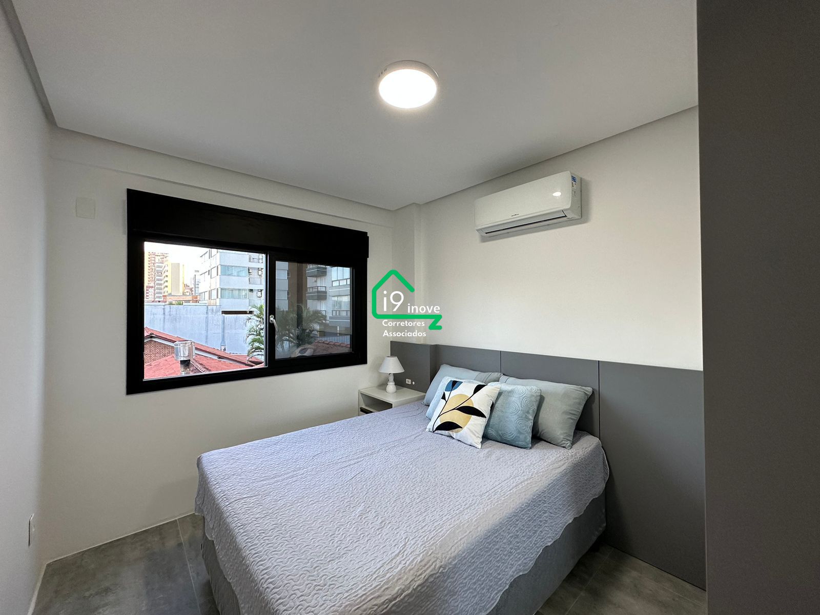 Apartamento à venda com 3 quartos, 176m² - Foto 9