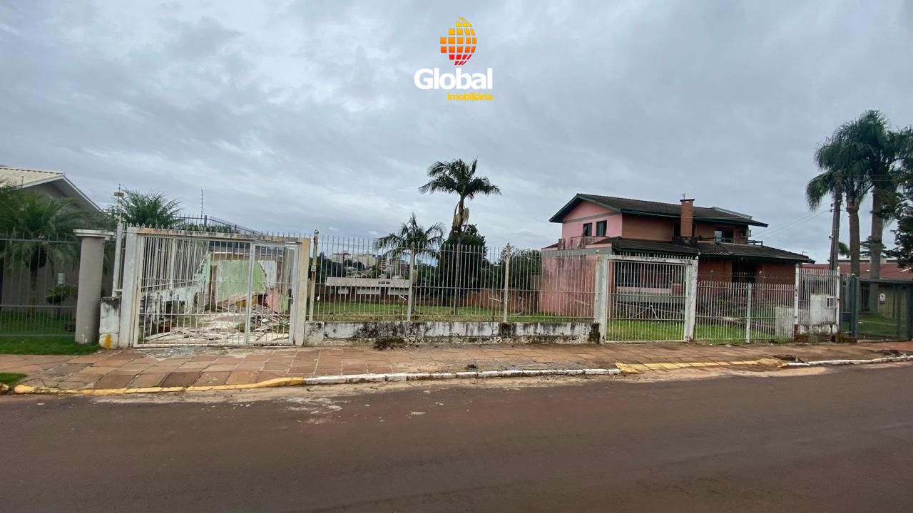 Terreno a venda em excelente localização.