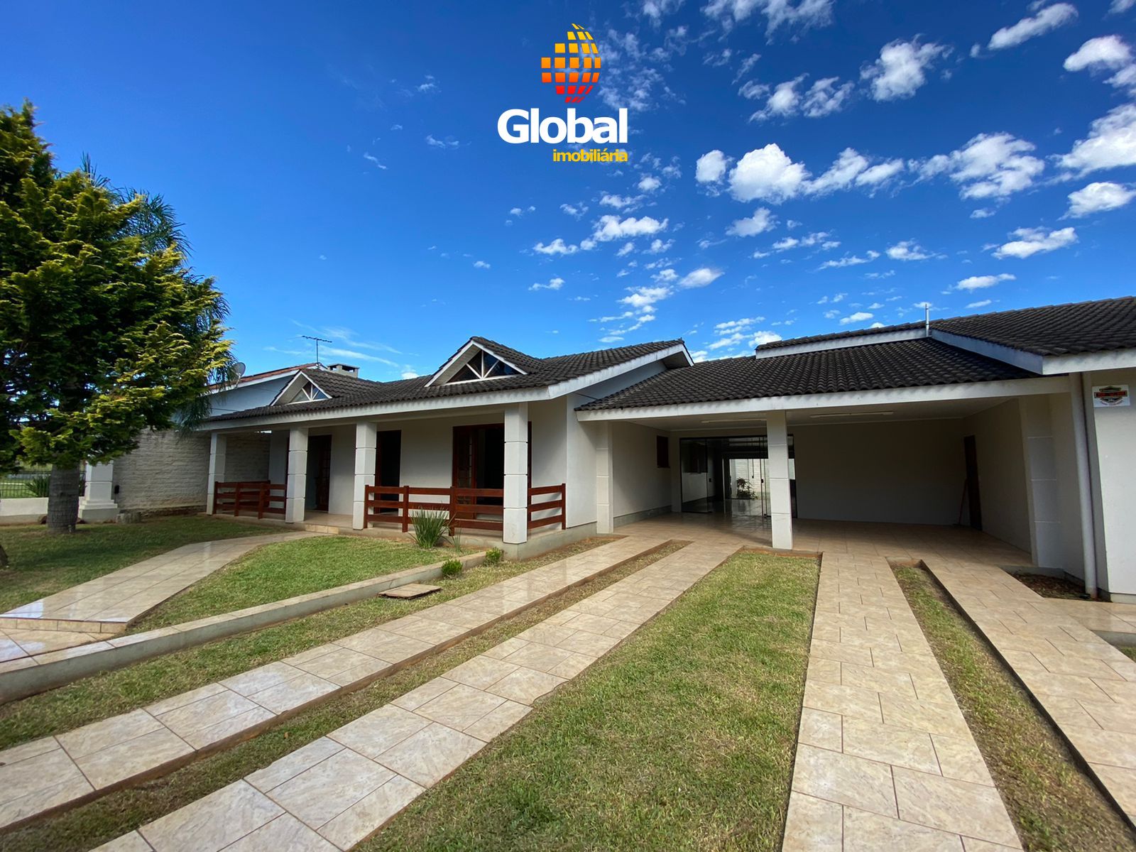 Casa 3 dormitórios à venda Braganholo Carazinho/RS