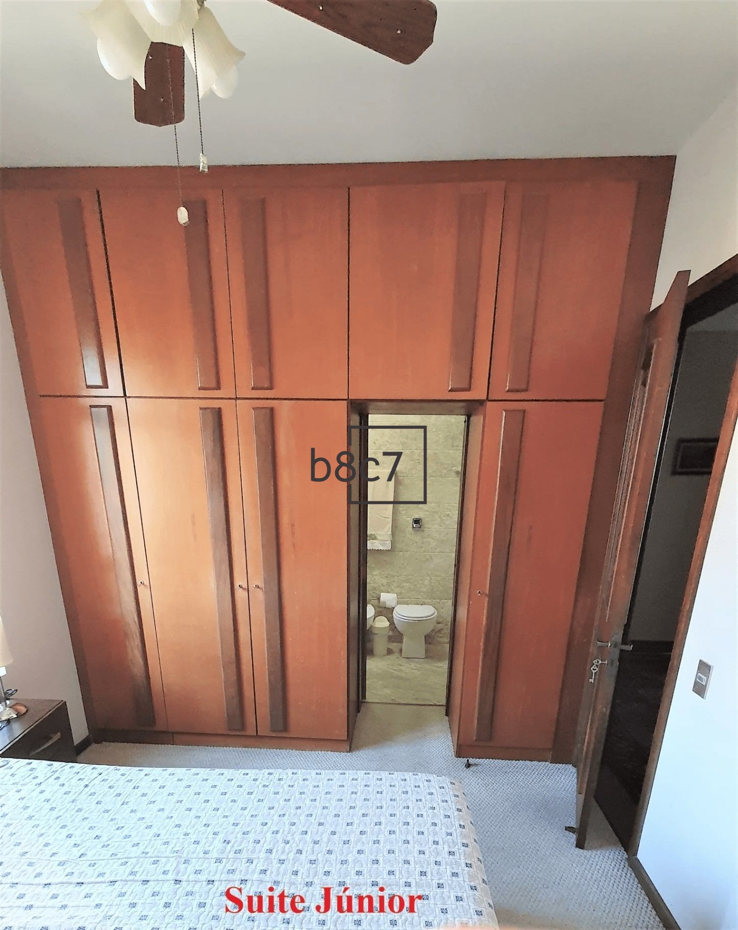 Apartamento à venda com 4 quartos, 250m² - Foto 18