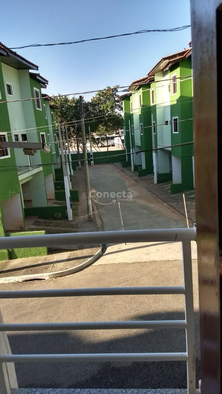 Casa de Condomínio à venda com 3 quartos, 125m² - Foto 3