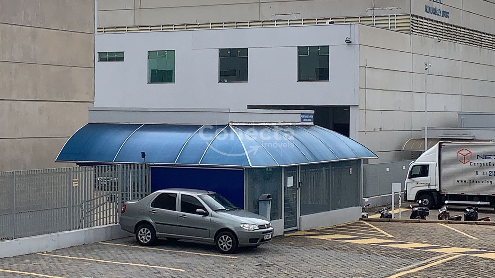 Depósito-Galpão-Armazém para alugar, 914m² - Foto 2