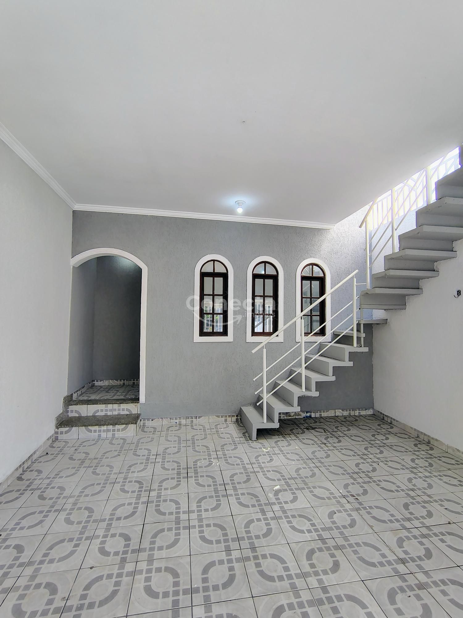 Casa à venda com 2 quartos, 180m² - Foto 4