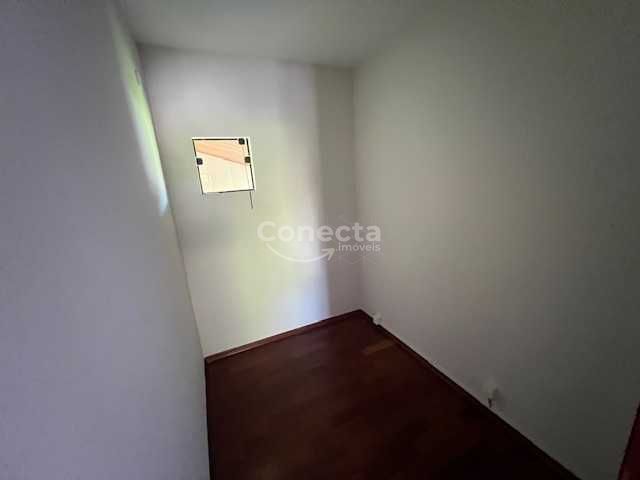 Casa para alugar com 5 quartos, 330m² - Foto 15