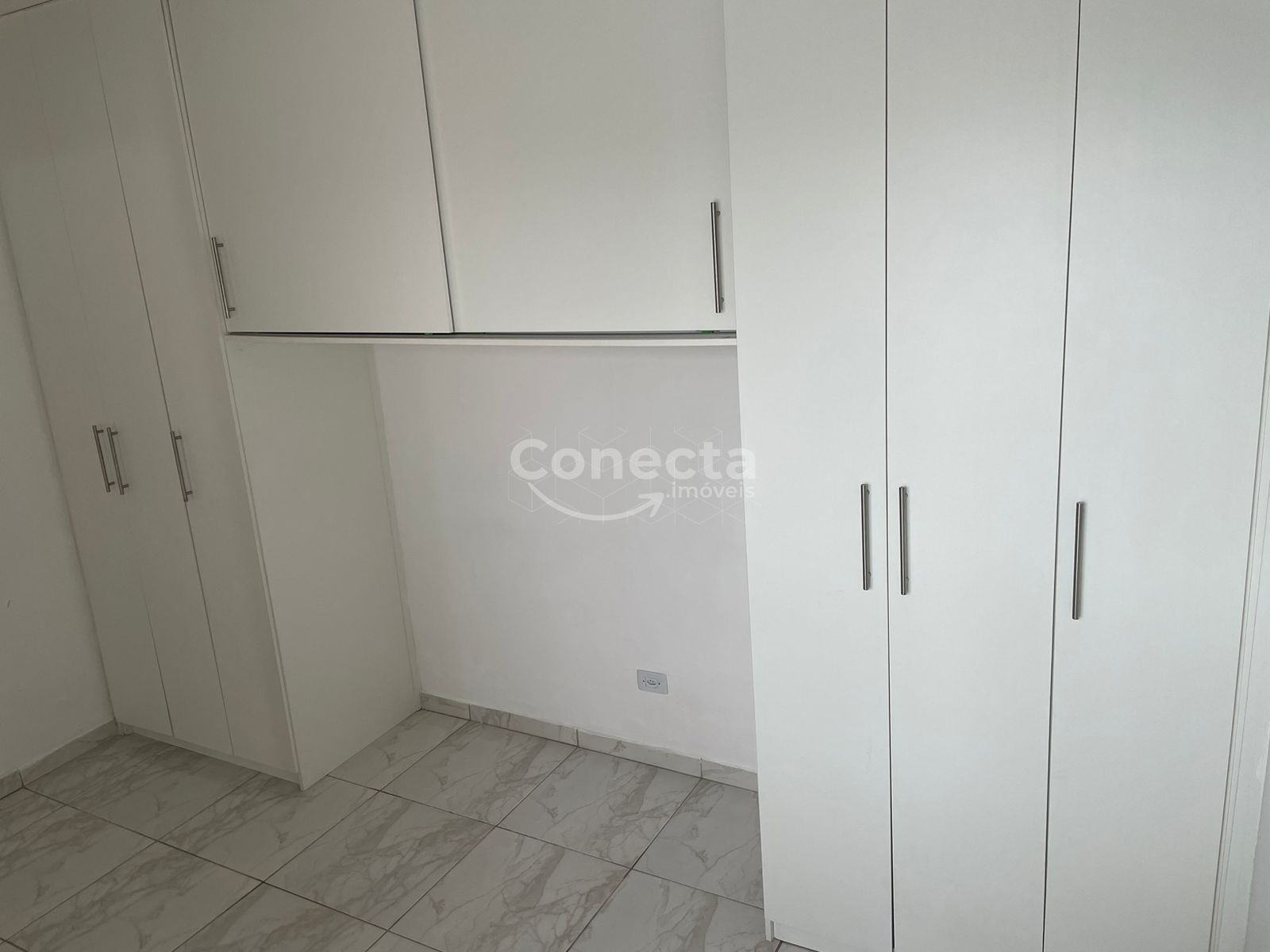 Casa à venda com 2 quartos, 55m² - Foto 3