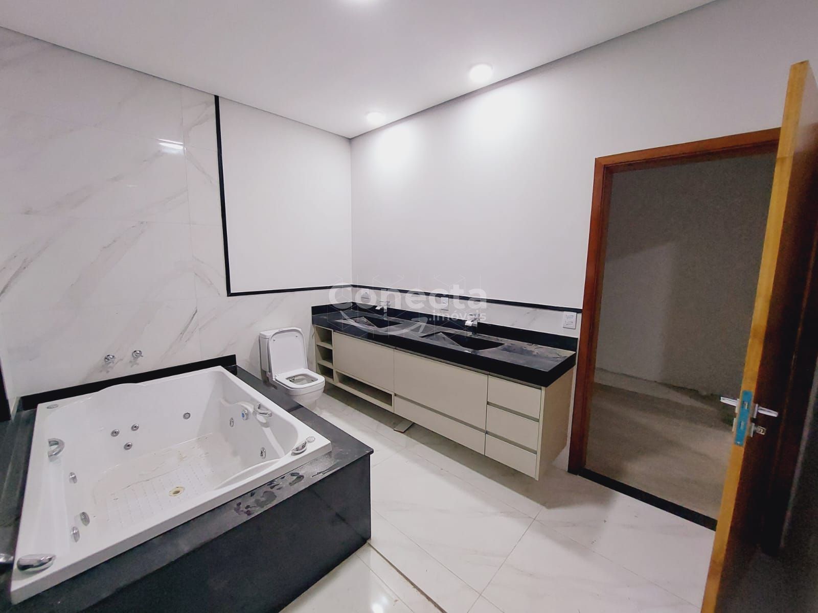 Casa de Condomínio à venda com 4 quartos, 470m² - Foto 22