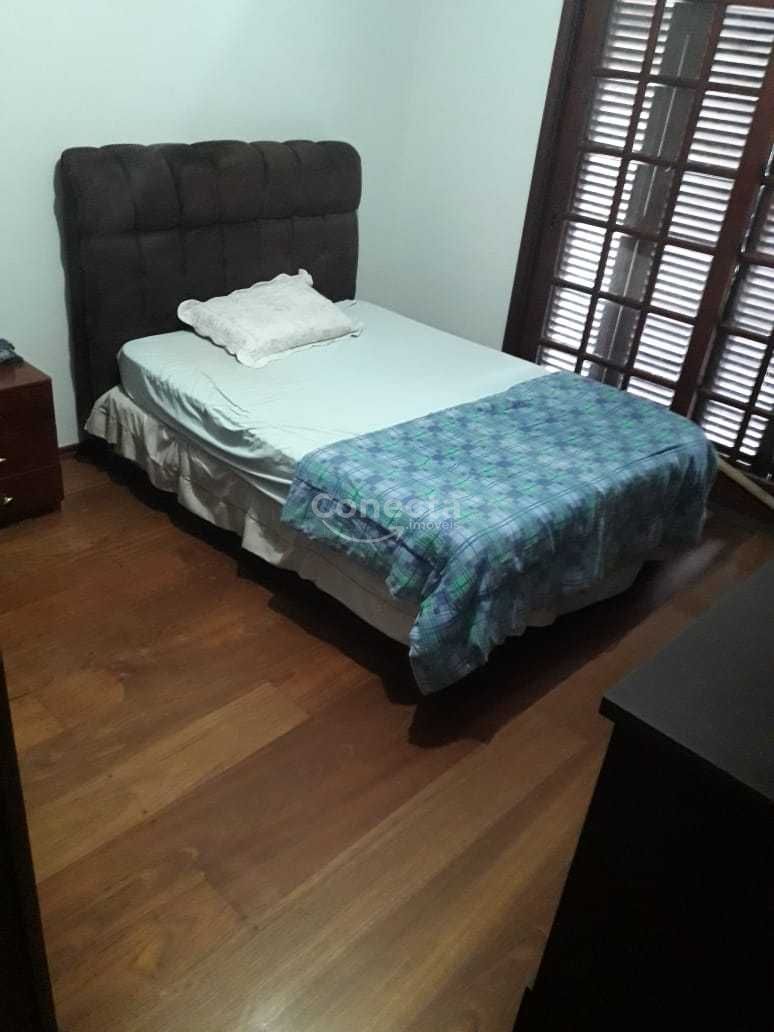 Sobrado à venda com 4 quartos, 240m² - Foto 8