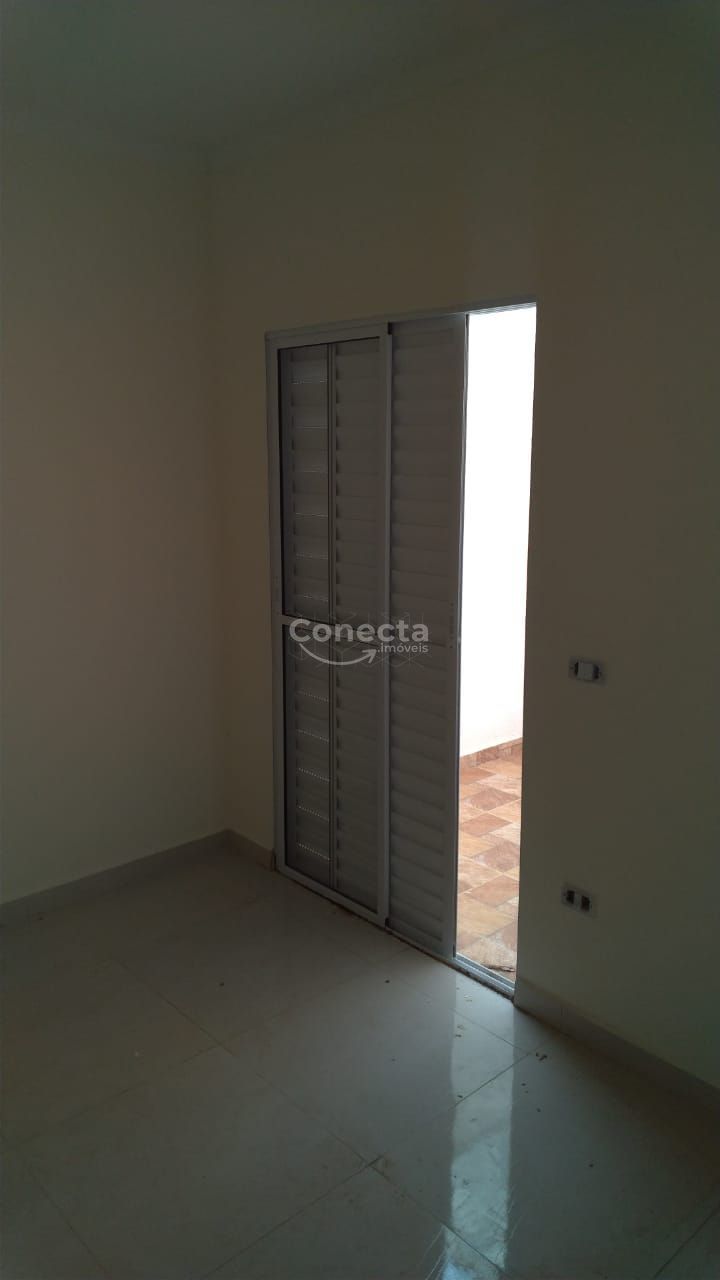 Casa à venda com 2 quartos, 51m² - Foto 12