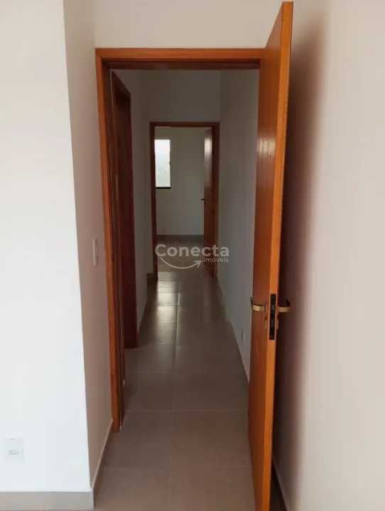 Casa à venda com 2 quartos, 62m² - Foto 11