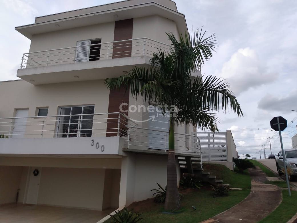 Casa de Condomínio à venda com 3 quartos, 272m² - Foto 2