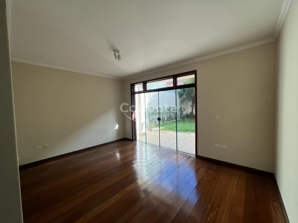 Casa de Condomínio à venda com 3 quartos, 225m² - Foto 24