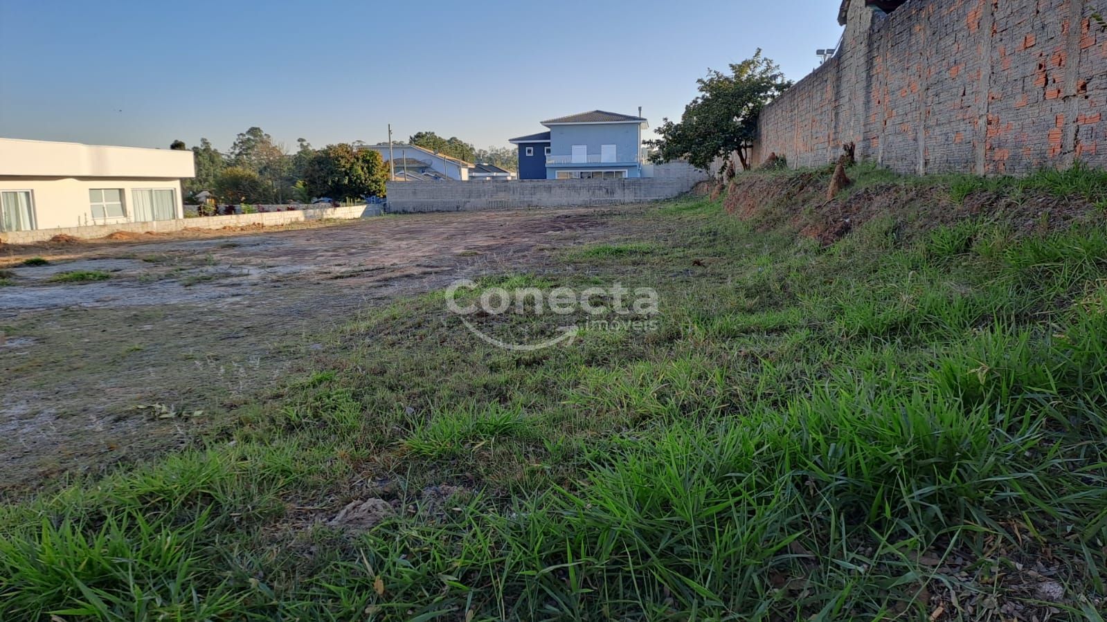 Terreno à venda, 1500m² - Foto 1