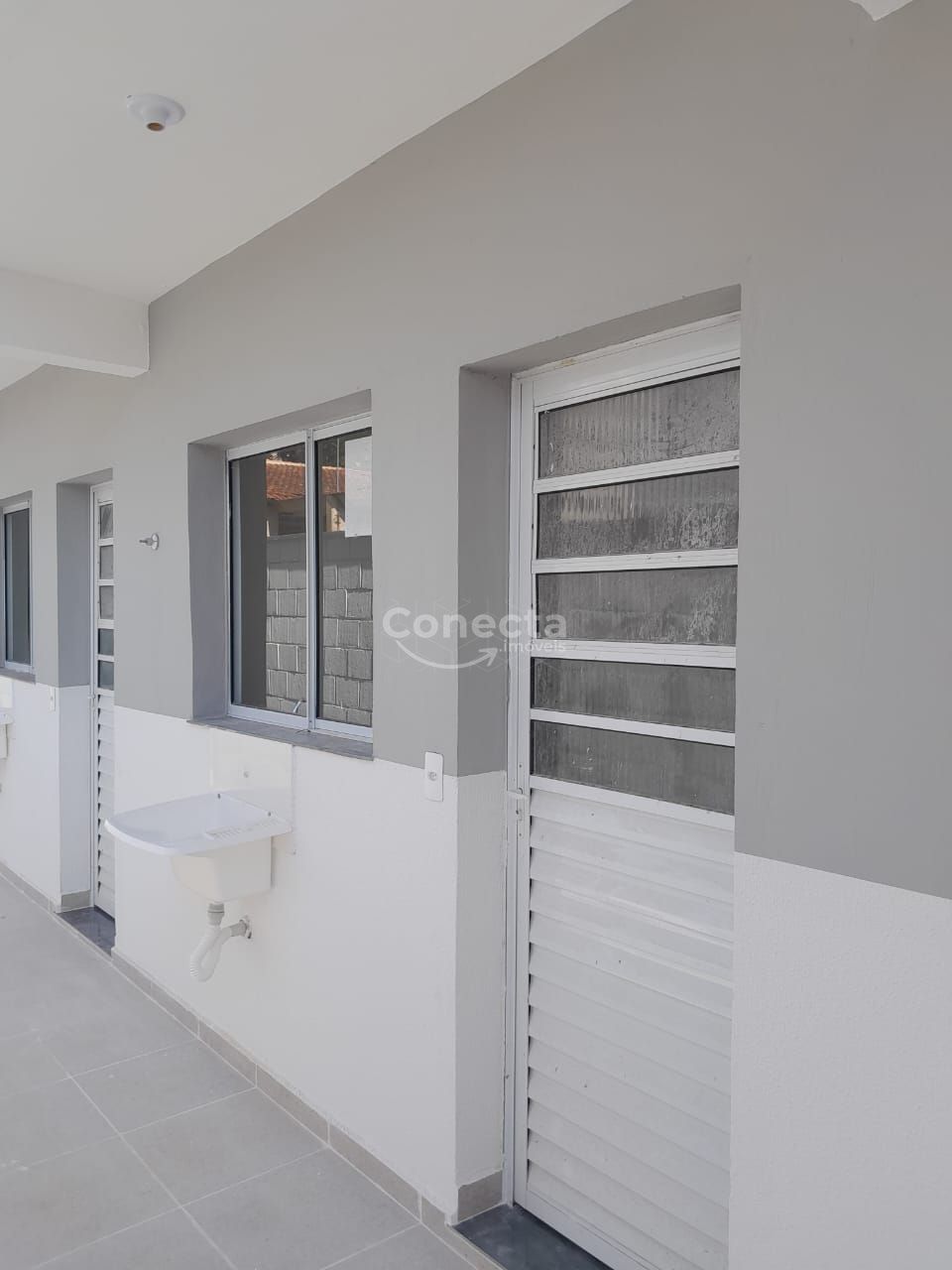 Casa à venda com 2 quartos, 54m² - Foto 5