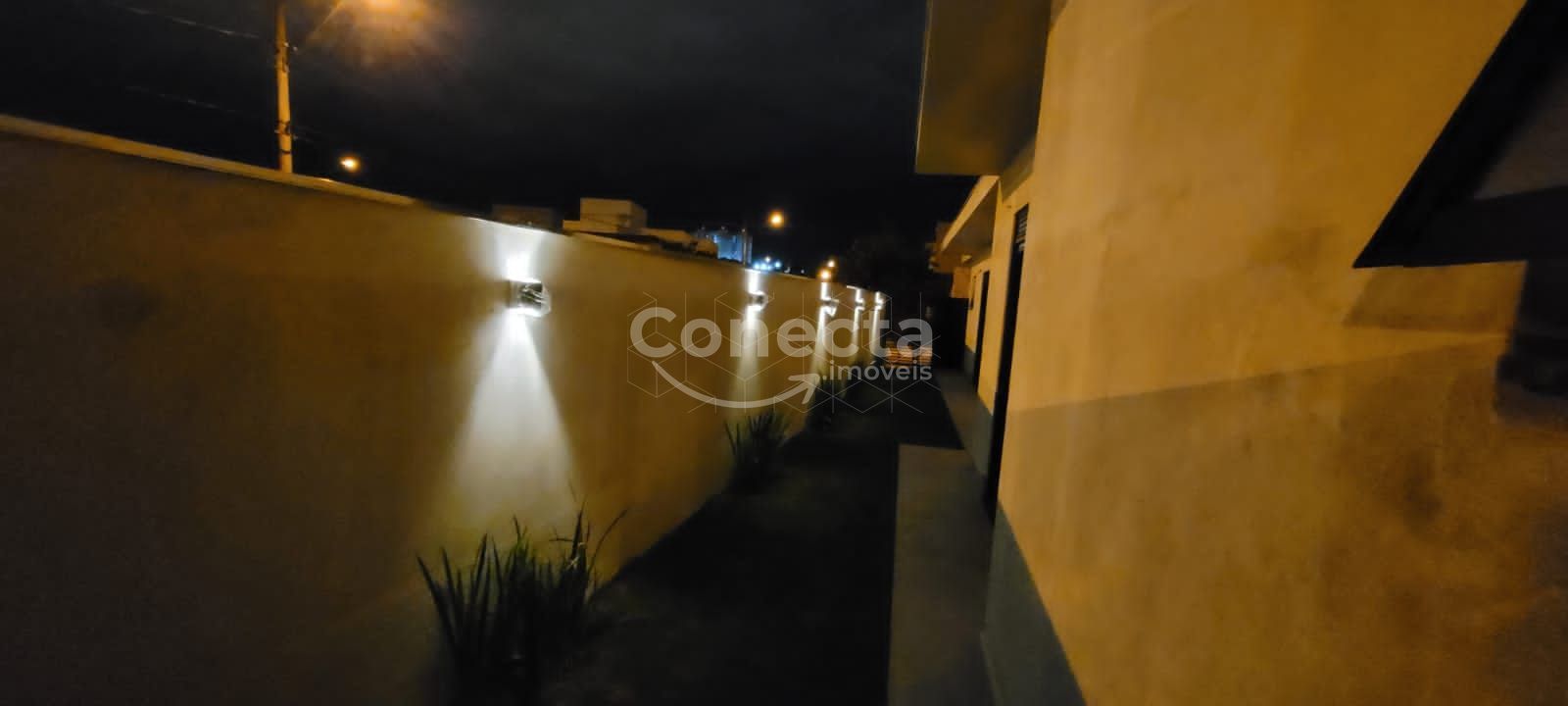 Casa de Condomínio à venda com 3 quartos, 218m² - Foto 4