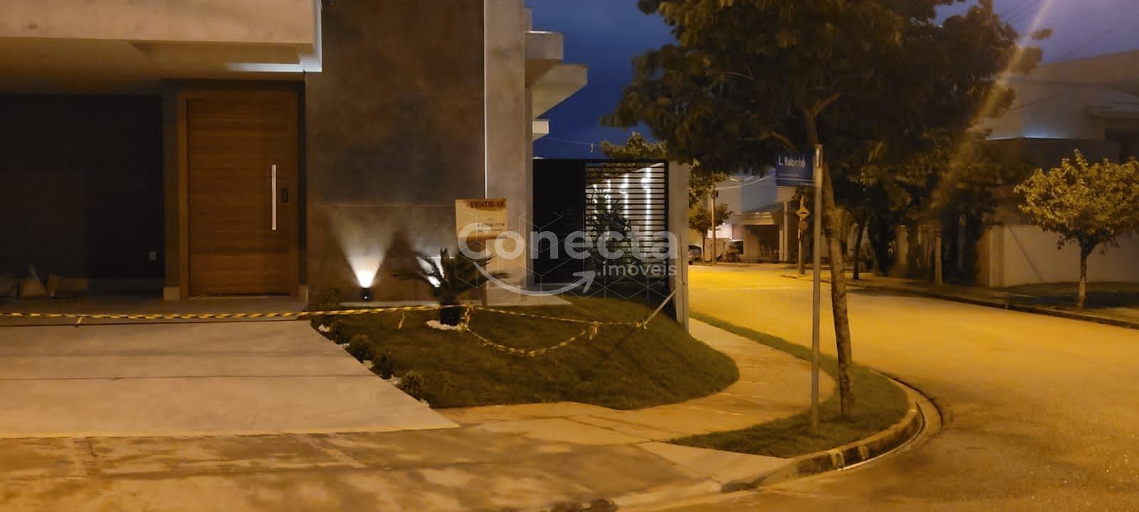 Casa de Condomínio à venda com 3 quartos, 218m² - Foto 12