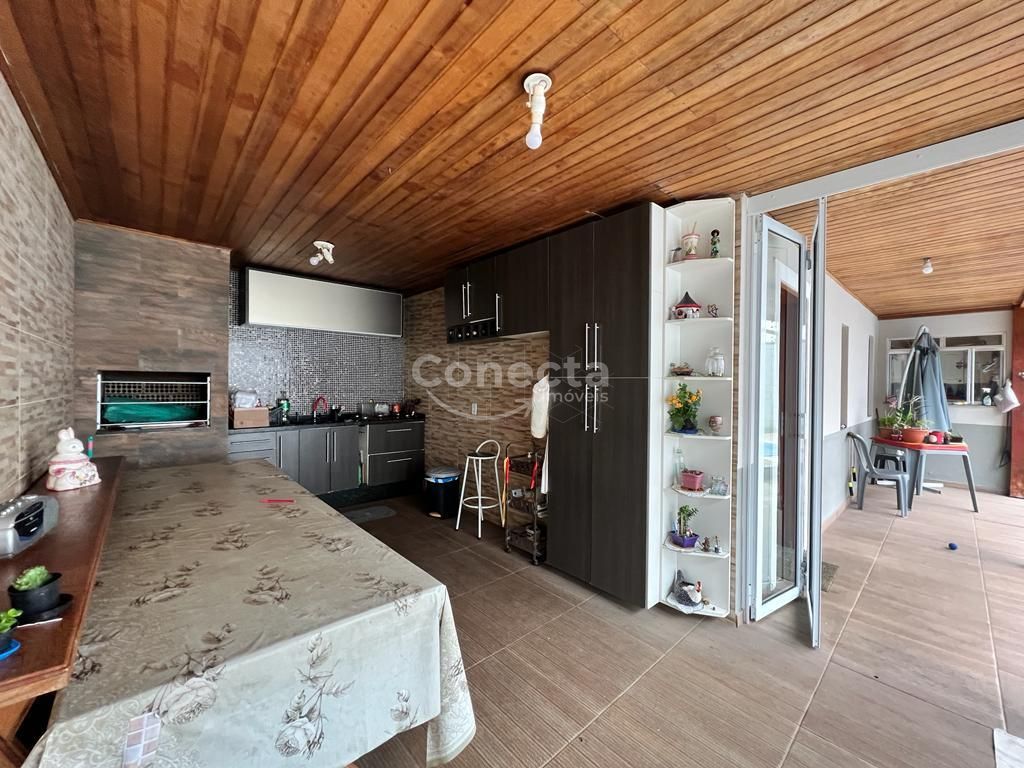 Casa de Condomínio à venda com 3 quartos, 190m² - Foto 2