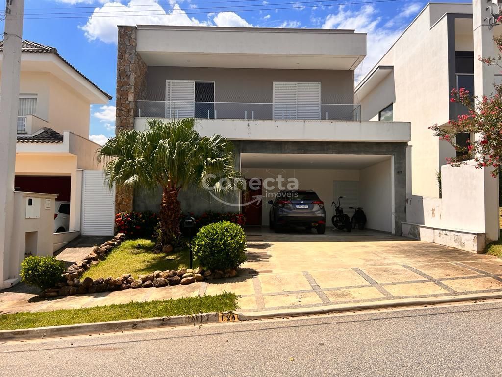 Casa de Condomínio à venda com 4 quartos, 295m² - Foto 1