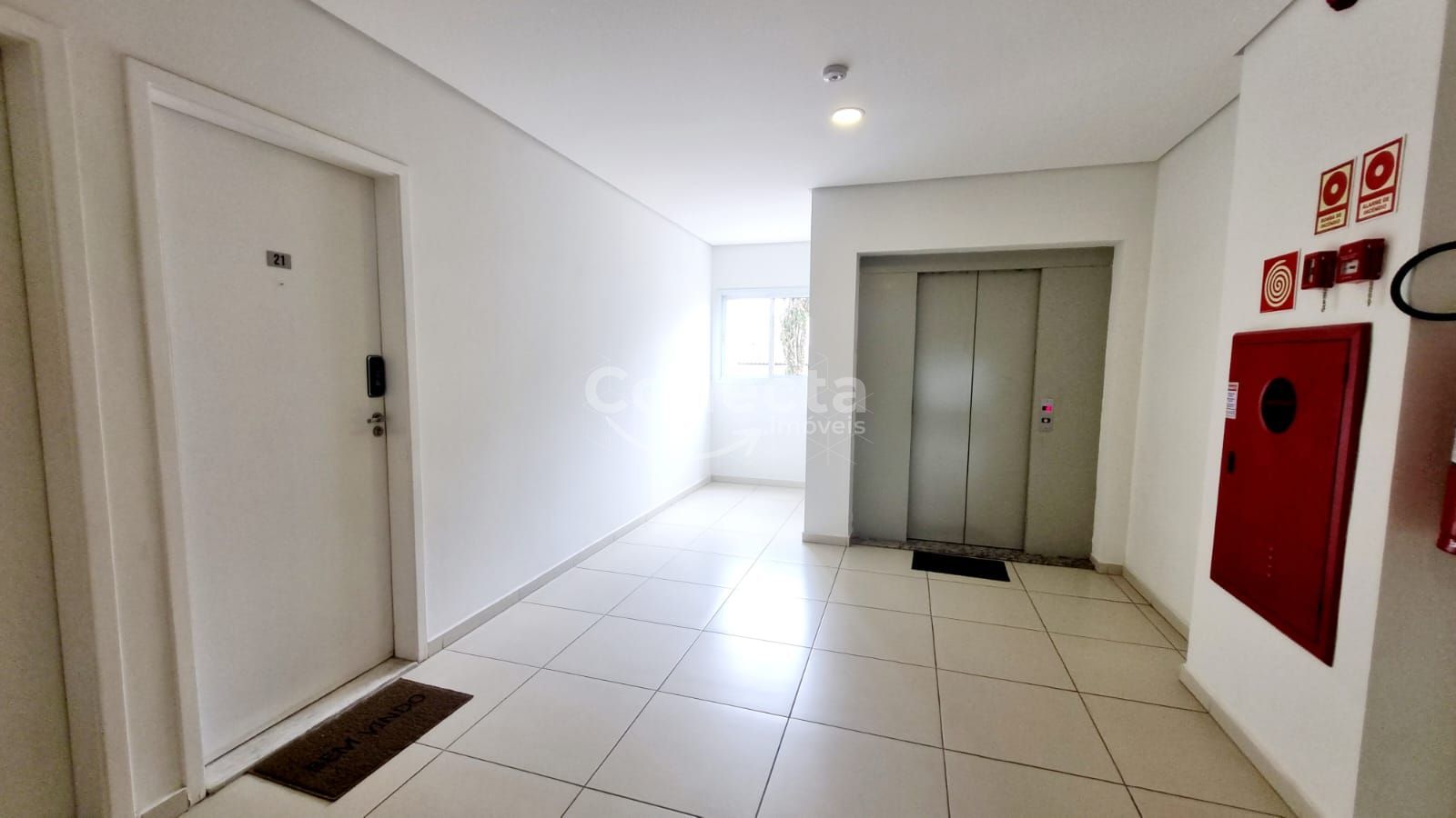 Apartamento à venda com 2 quartos, 65m² - Foto 4