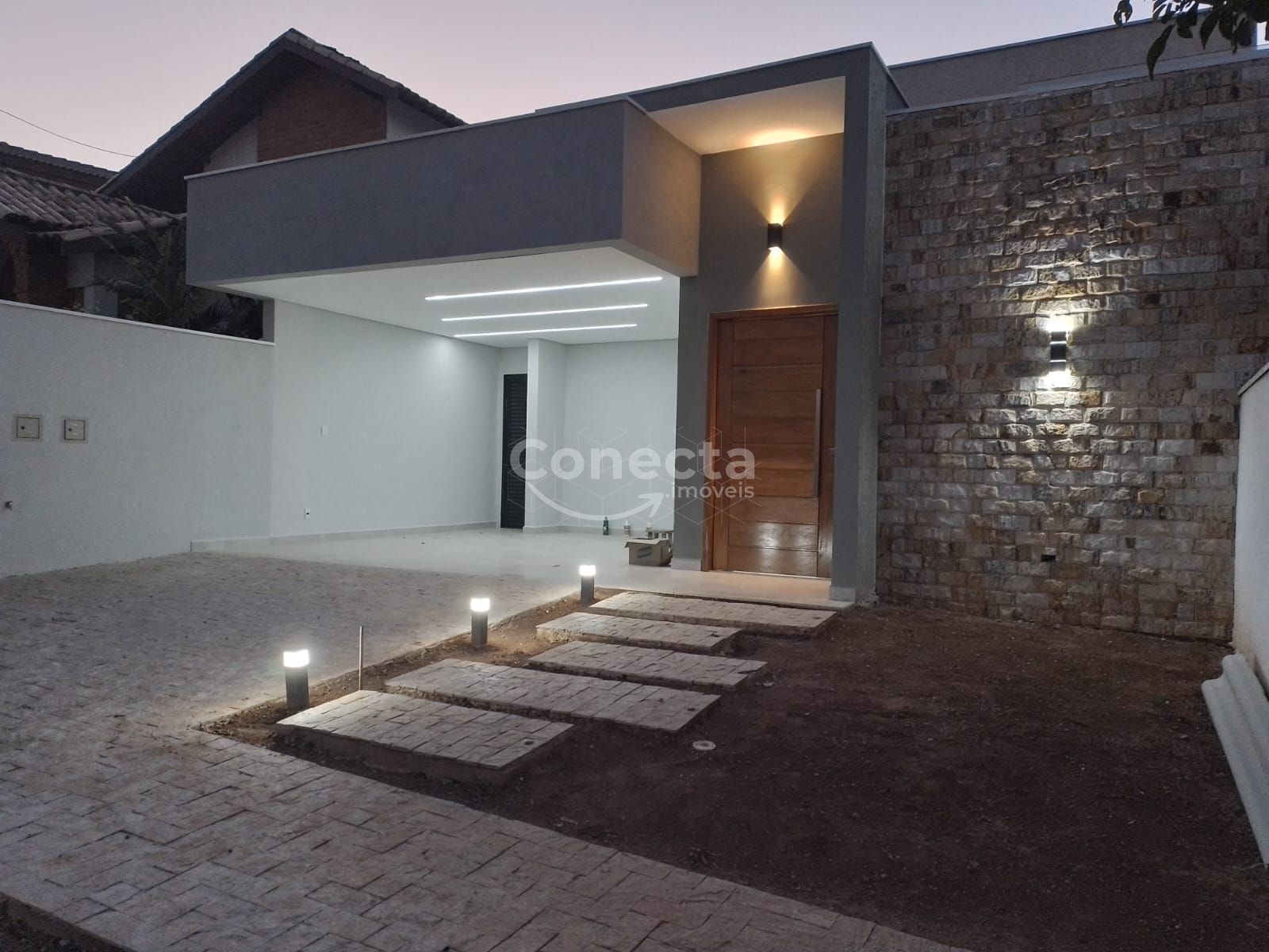 Casa de Condomínio à venda com 3 quartos, 167m² - Foto 1