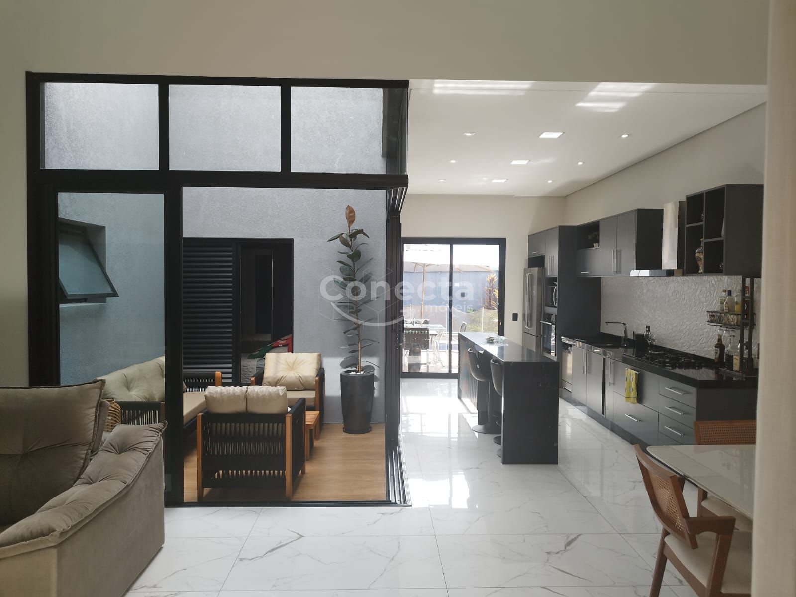 Casa de Condomínio à venda com 3 quartos, 205m² - Foto 17