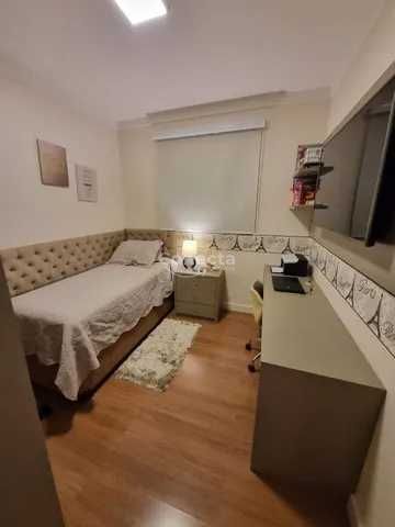 Apartamento à venda com 3 quartos, 110m² - Foto 7