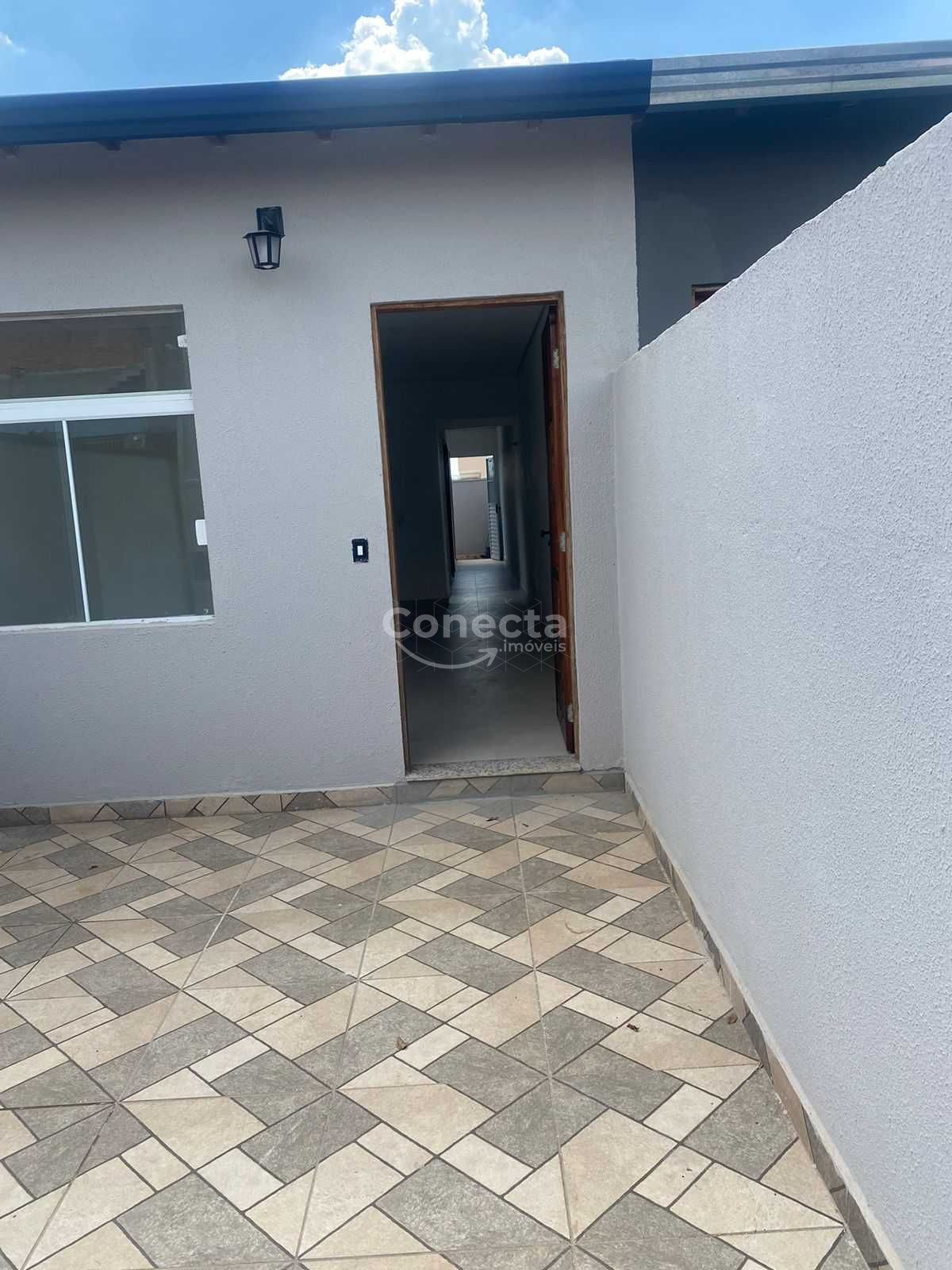 Casa à venda com 2 quartos, 50m² - Foto 3