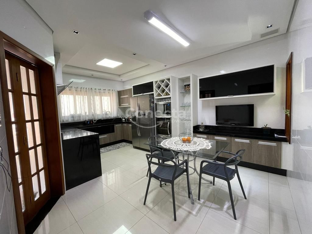 Sobrado à venda com 3 quartos, 380m² - Foto 10