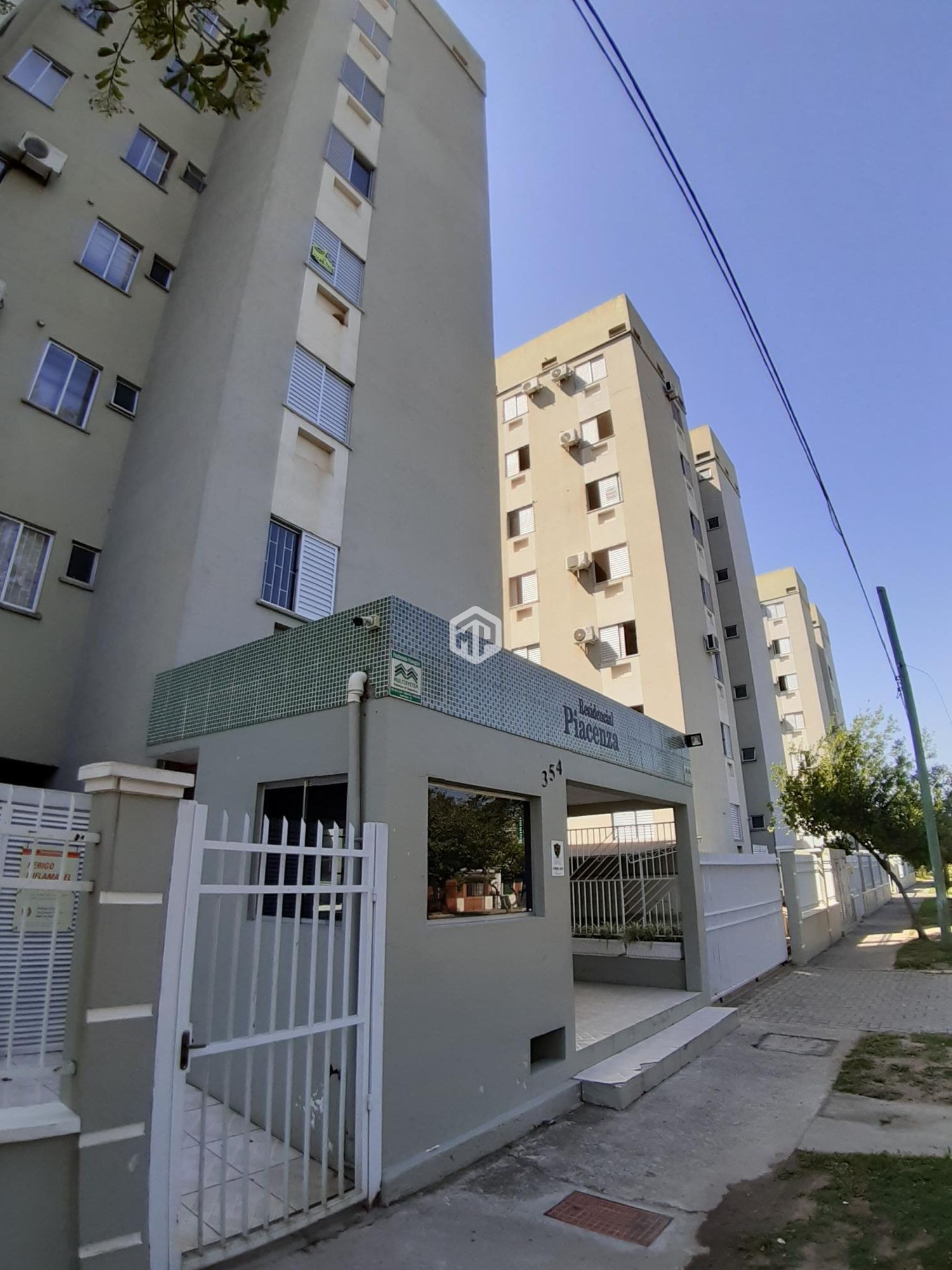 Apartamento à venda com 3 quartos, 64m² - Foto 1