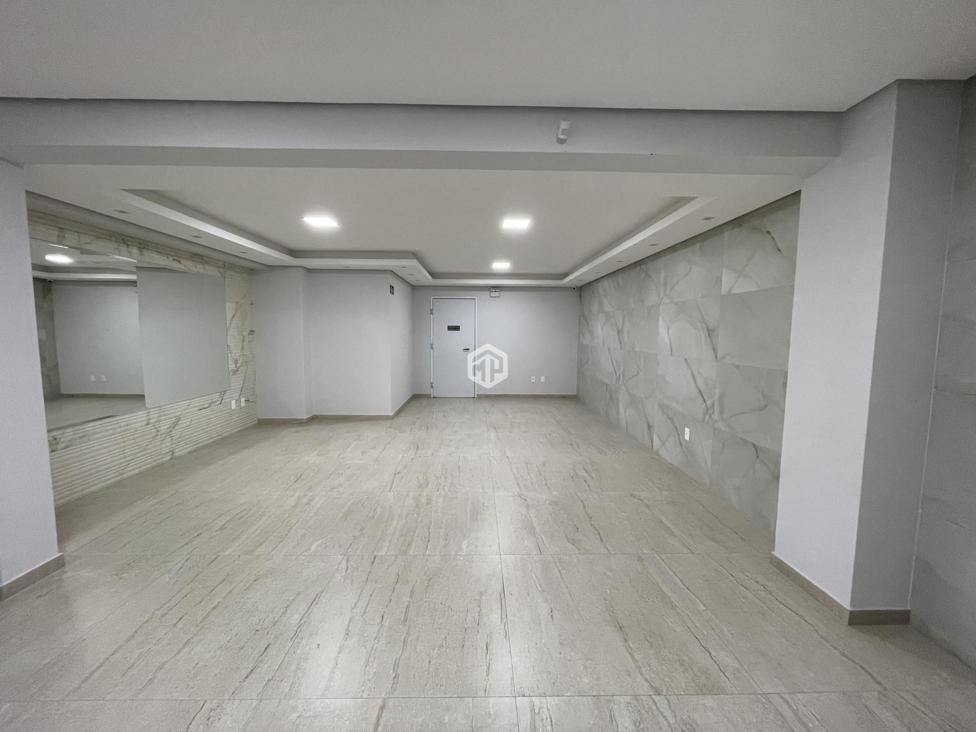 Apartamento à venda com 3 quartos, 110m² - Foto 2