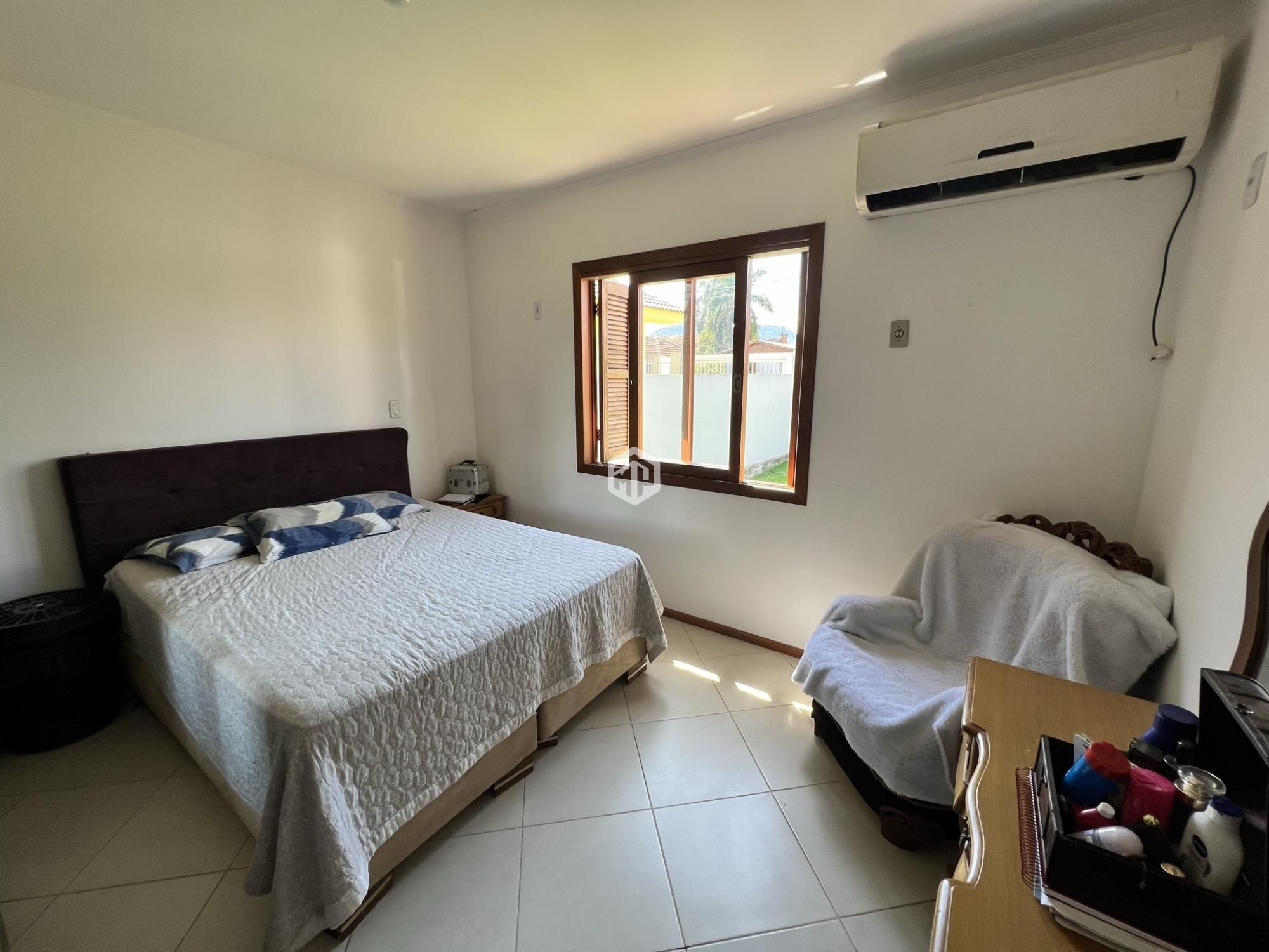 Casa à venda com 4 quartos, 137m² - Foto 7